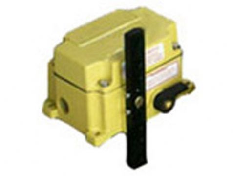 點(diǎn)擊查看詳細(xì)信息<br>標(biāo)題：HFKLT2-N拉繩開關(guān) 閱讀次數(shù)：2194