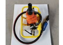 點(diǎn)擊查看詳細(xì)信息<br>標(biāo)題：架座支撐氣動(dòng)手持式鉆機(jī) 閱讀次數(shù)：1570