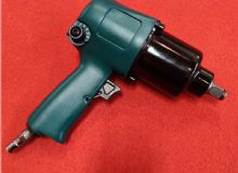 點(diǎn)擊查看詳細(xì)信息<br>標(biāo)題：風(fēng)動(dòng)扳手 閱讀次數(shù)：1975